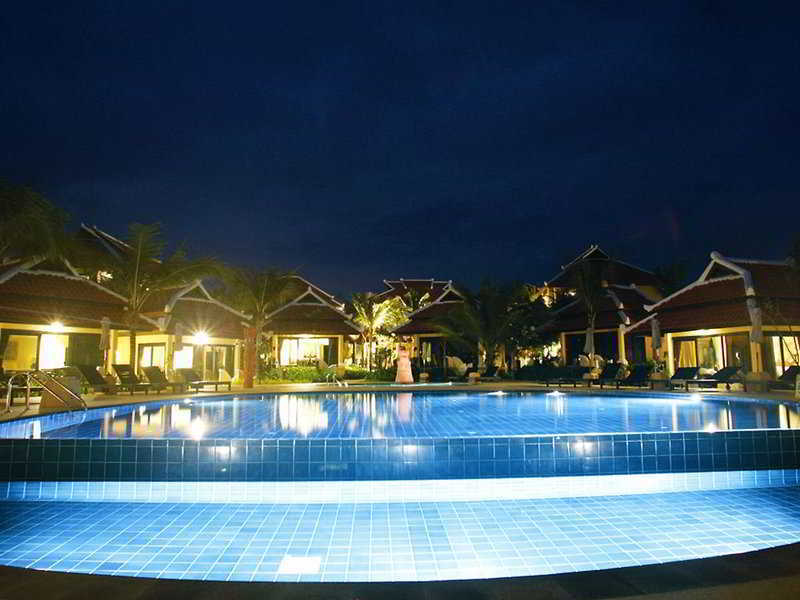 Ranyatavi Resort Natai Beach Esterno foto